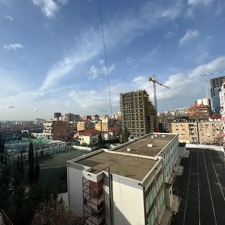 Luna Center